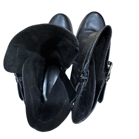 Clarks 1825 Black Leather Ankle Biker Boots Triple Buckle Zipper Women Size 8.5M - Picture 9 of 12